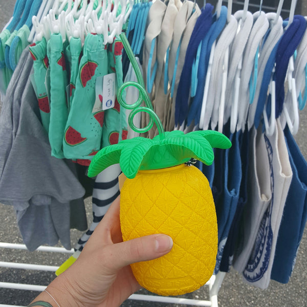Pineapple Sipper