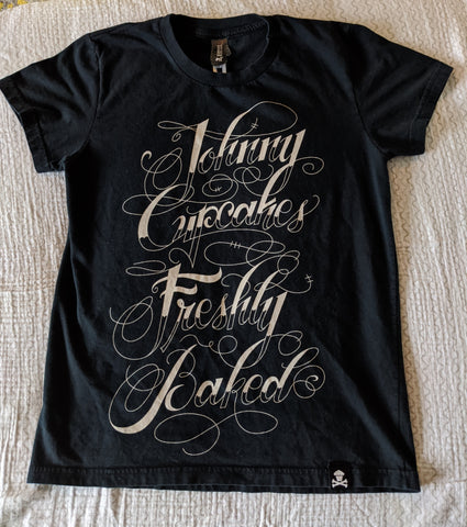Women's XL - Johnny Cupcakes Freshly Baked