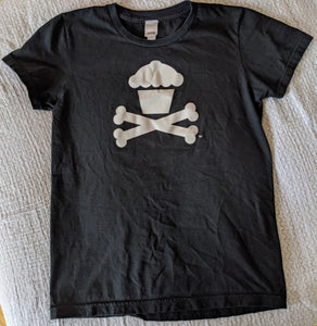 Women's L - Classic Johnny Cupcakes tee