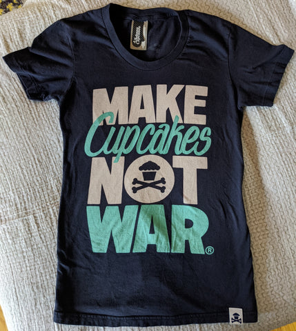 Women's Lg - Make Cupcakes Not War 2012