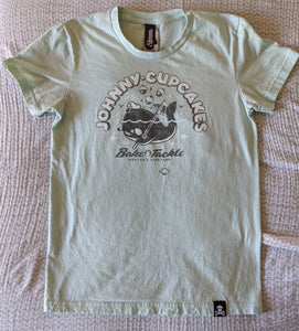 Women's Lg - Martha's Vineyard Exclusive Bake and Tackle Johnny Cupcakes