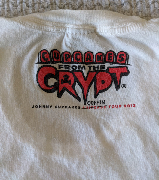 Women's XL - 2012 Vampire Big Kid Coffin Tour Johnny Cupcakes