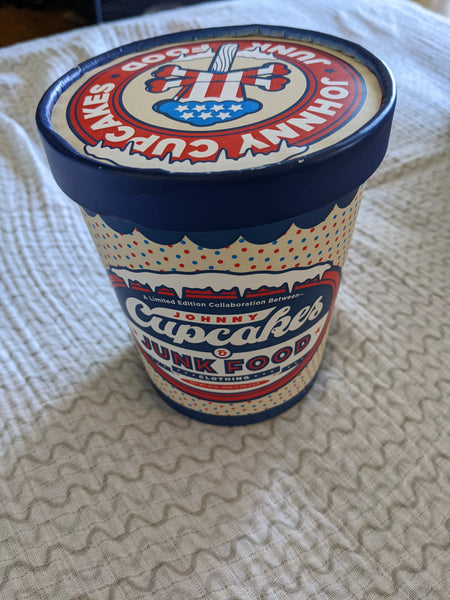 Women's XL - New York Licks Tee and Container - Junk Food x Johnny Cupcakes
