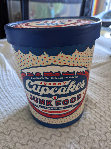 Women's XL - New York Licks Tee and Container - Junk Food x Johnny Cupcakes