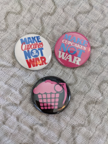Make Cupcakes Not War set of 3 pins/buttons Johnny Cupcakes