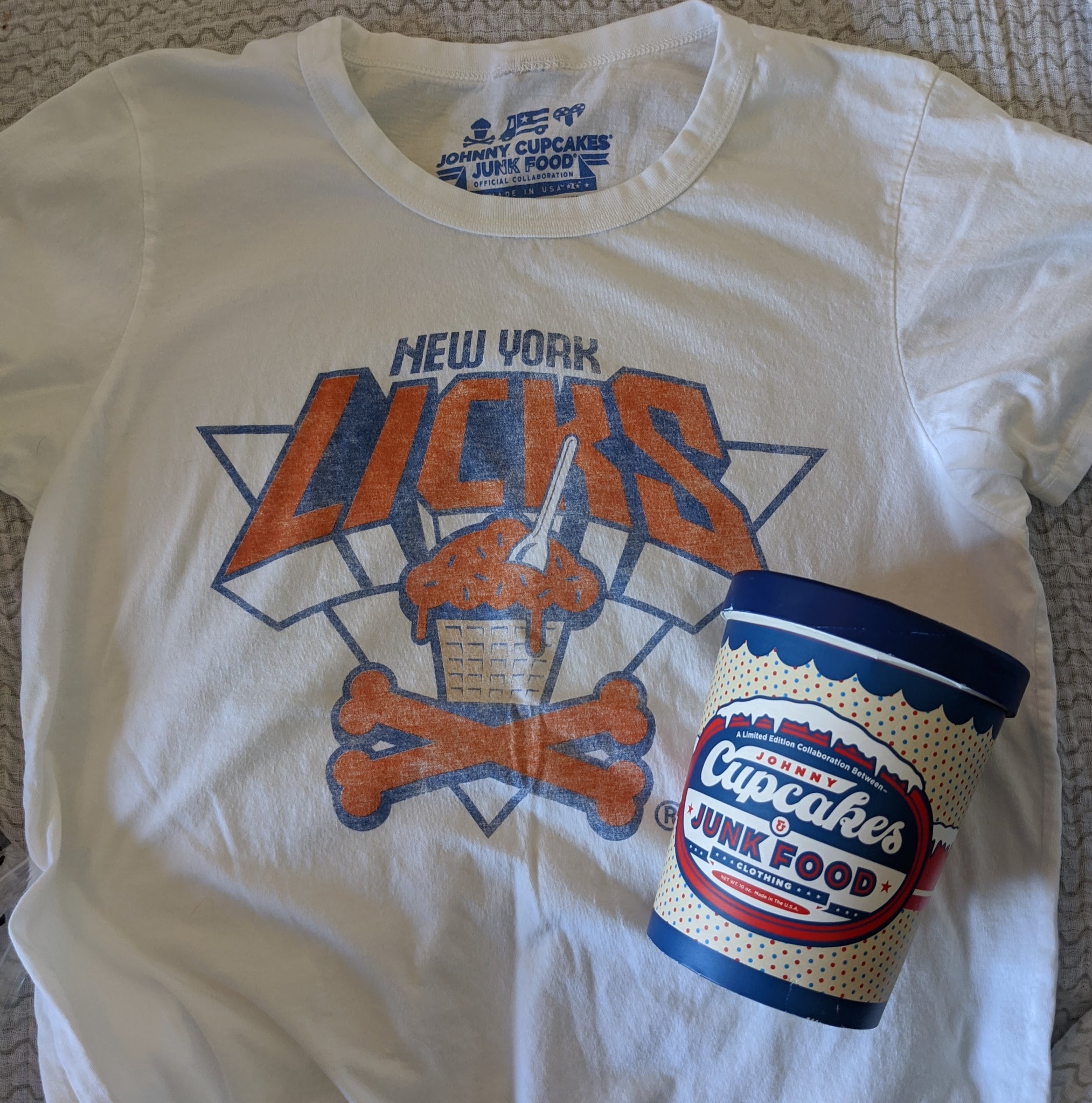 Women's XL - New York Licks Tee and Container - Junk Food x Johnny Cupcakes